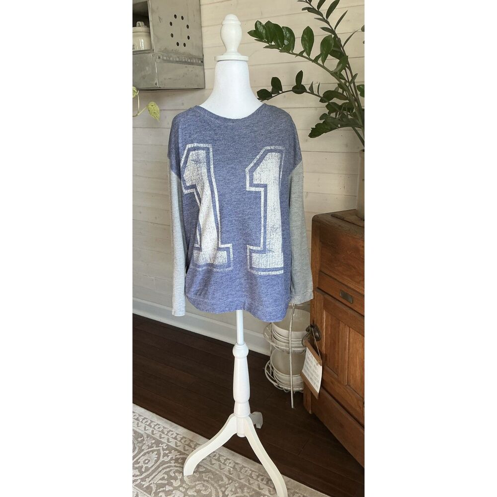 Urban Outfitters Blink Womens Medium Blue Gray Raglan #11 Graphic Long Sleeve